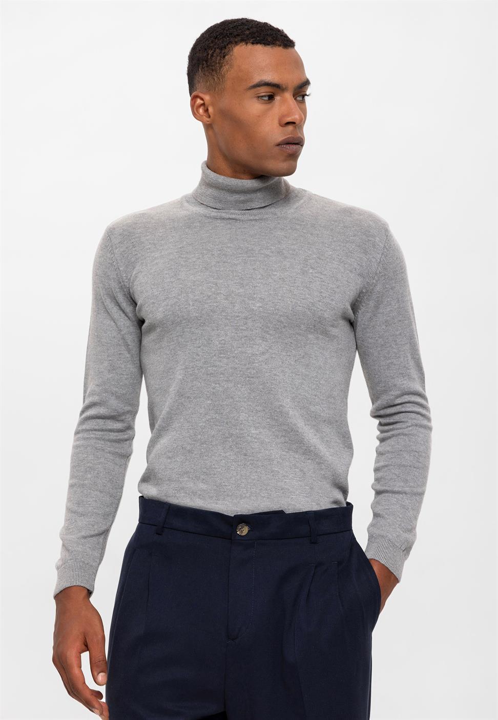 ملابس تريكو رجالية كاملة السلحفاة