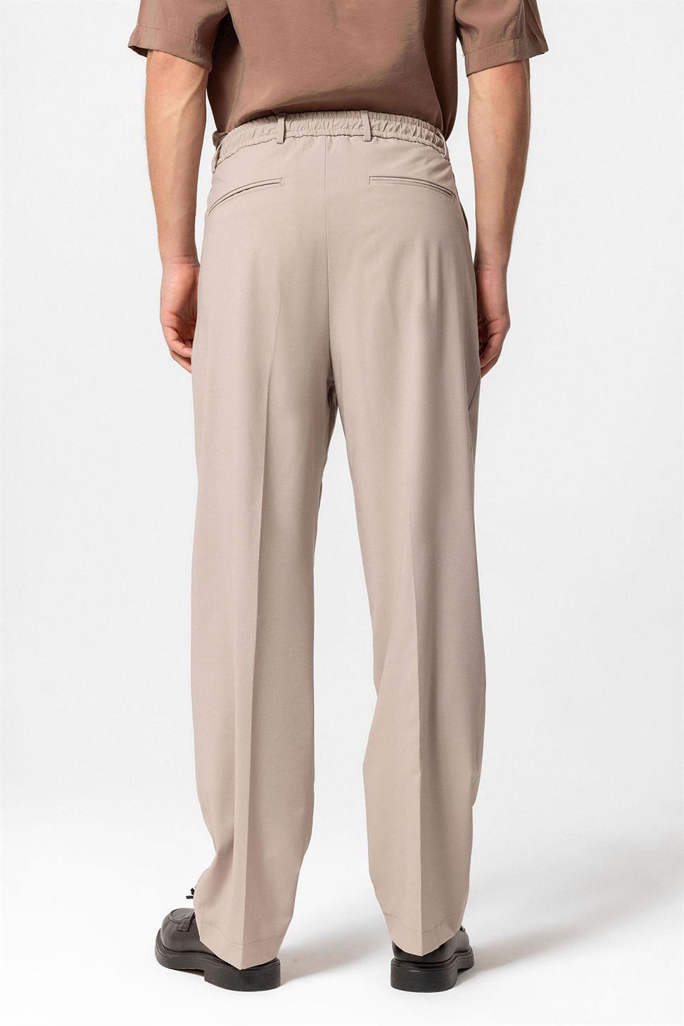 مرونة الخصر ارتفاع الخصر السراويل الرجال مطوي