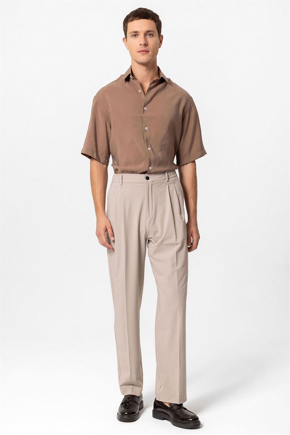 مرونة الخصر ارتفاع الخصر السراويل الرجال مطوي