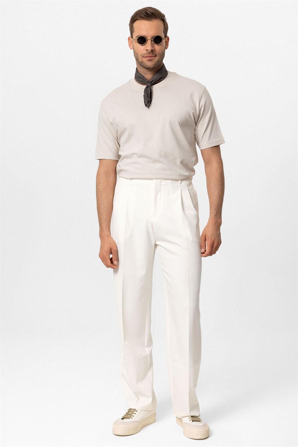 طاقم الرقبة الأساسية تي شيرت