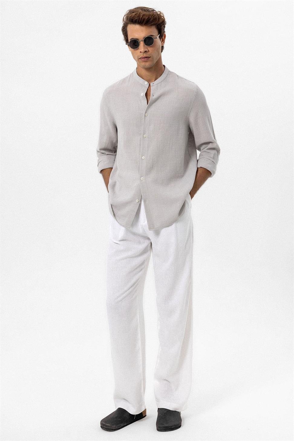 قميص رجالي منسوج بياقة القاضي