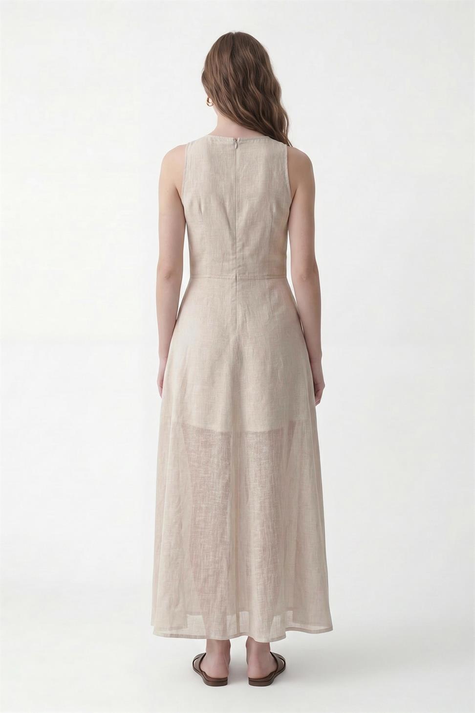 فستان نسائي بنمط الكتان