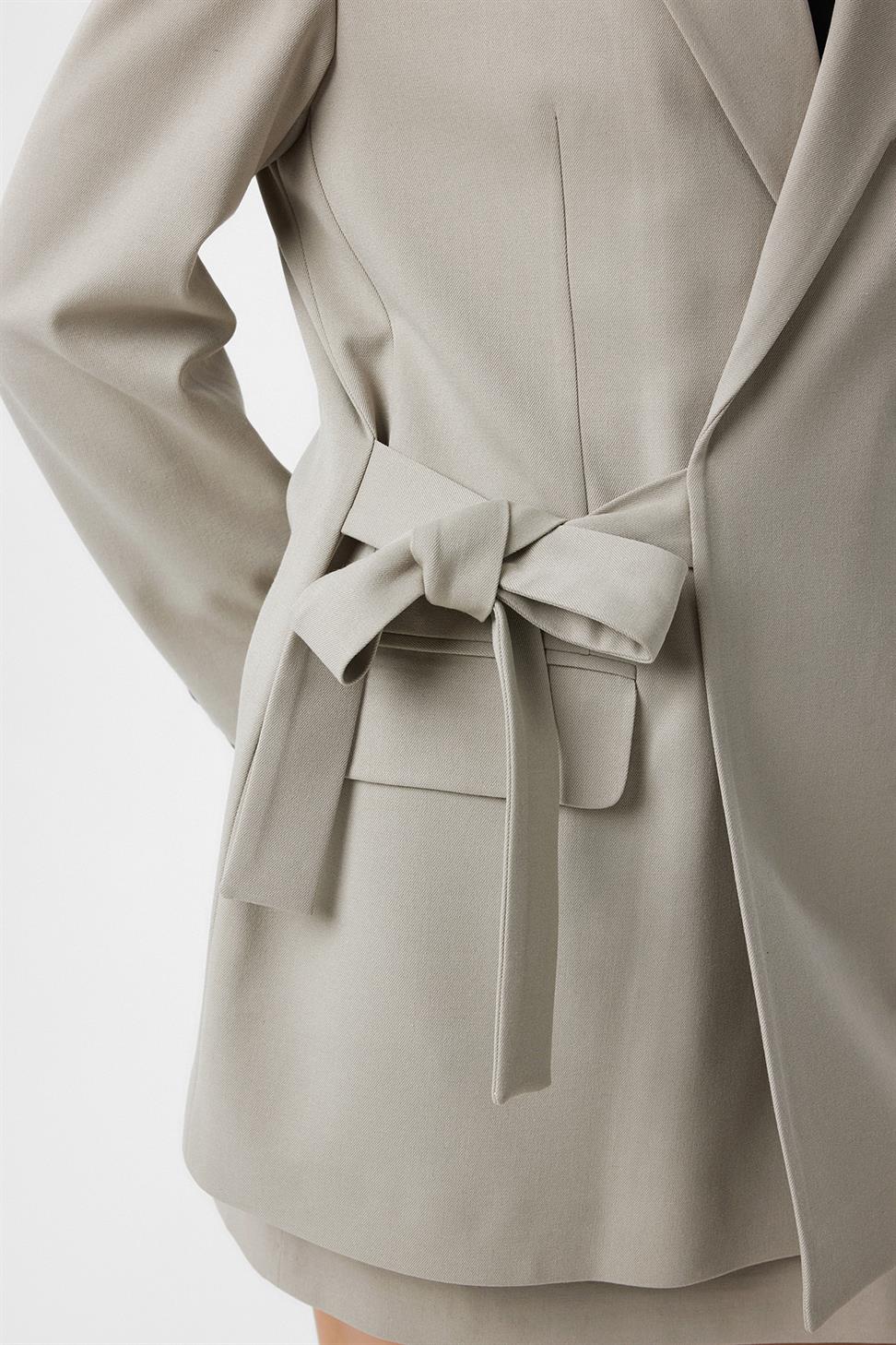 Antioch Taş Kuşaklı Kadın Blazer