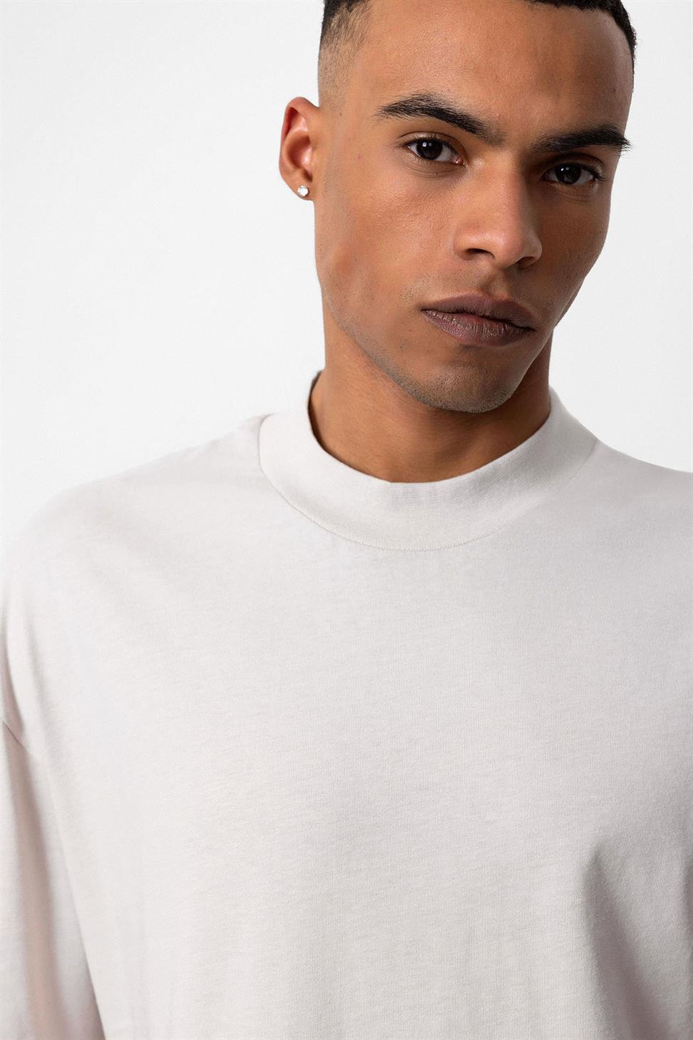 تي شيرت رجالي أساسي مريح