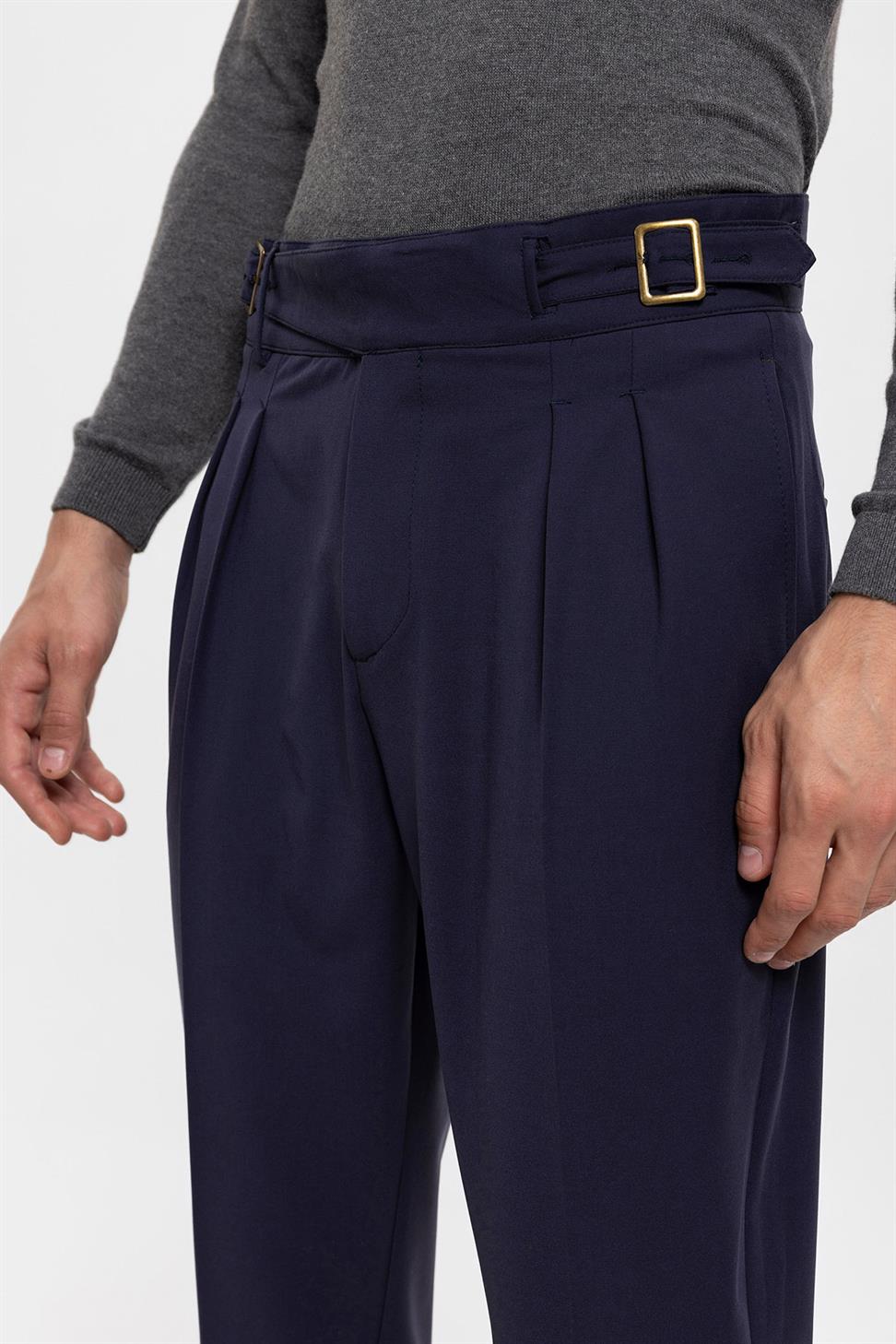 مشبك مفصل سراويل مطوي للرجال