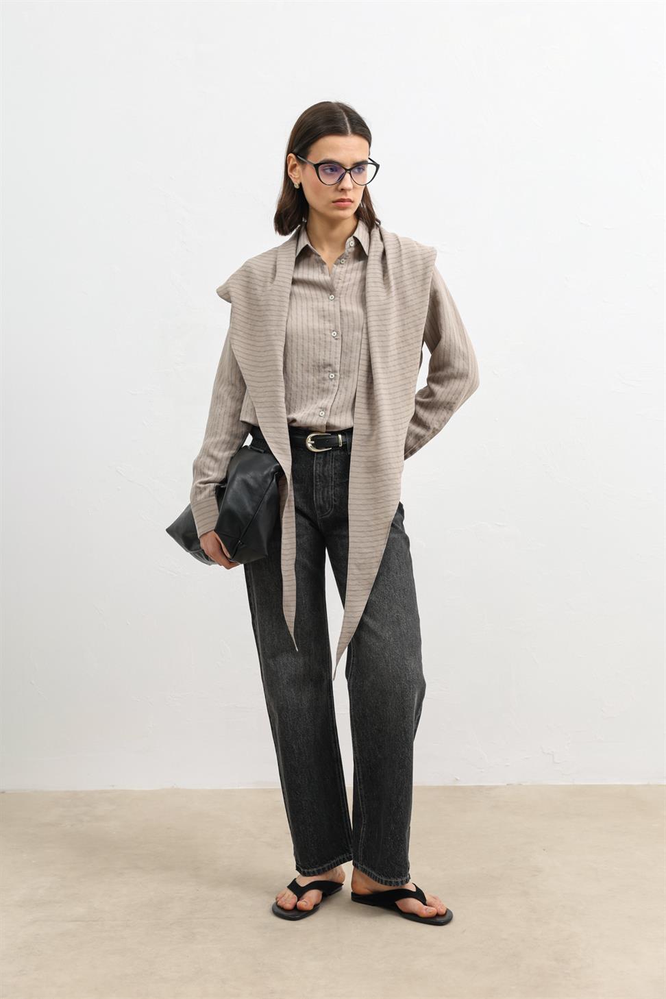 Womens Shirt with Pocket Details