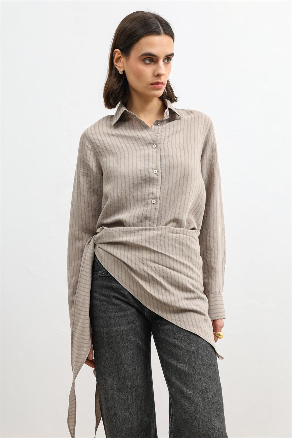 Womens Shirt with Pocket Details