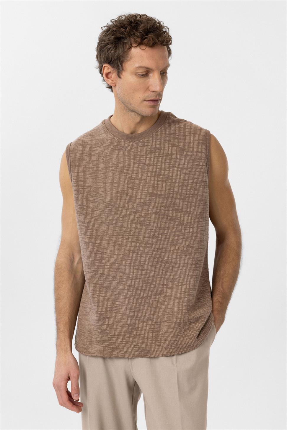 Regular Fit Textured Mens Sleeveless T-Shirt