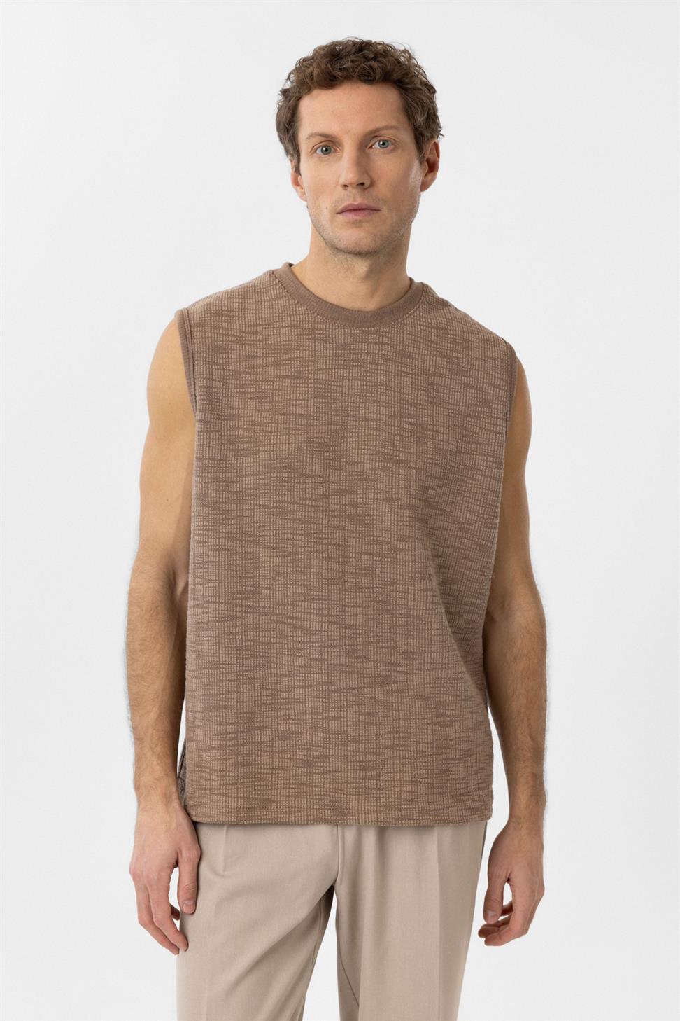 Regular Fit Textured Mens Sleeveless T-Shirt