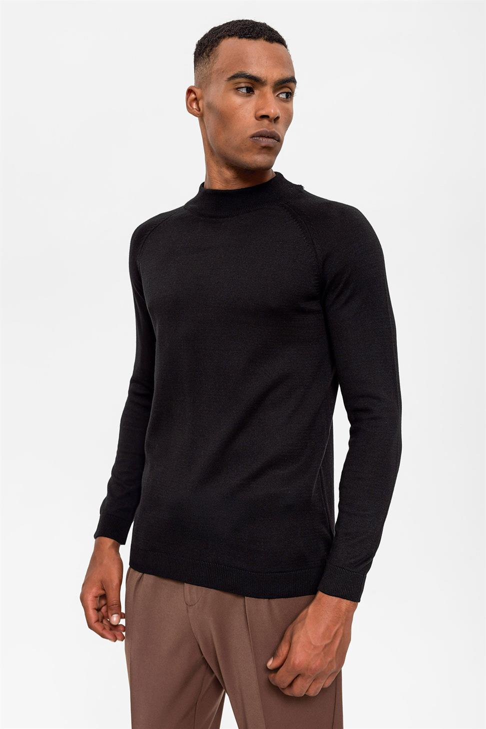 ملابس التريكو الرجالية نصف الياقة المدورة