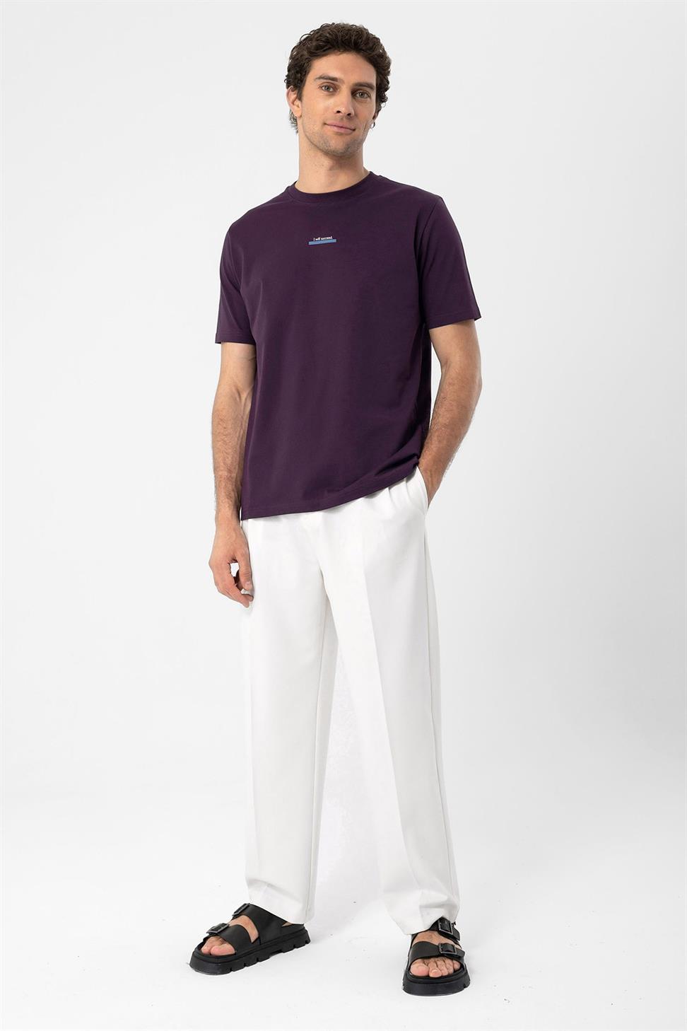 نص مفصل الرجال تي شيرت