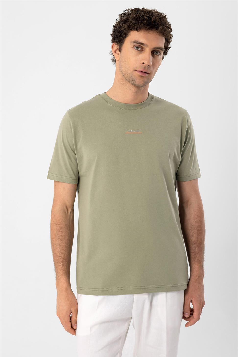 نص مفصل الرجال تي شيرت