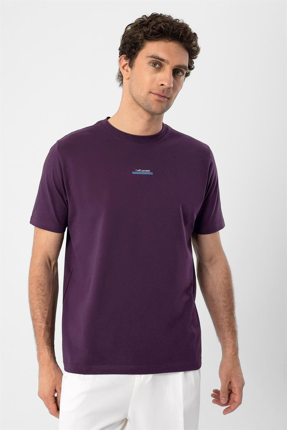 نص مفصل الرجال تي شيرت