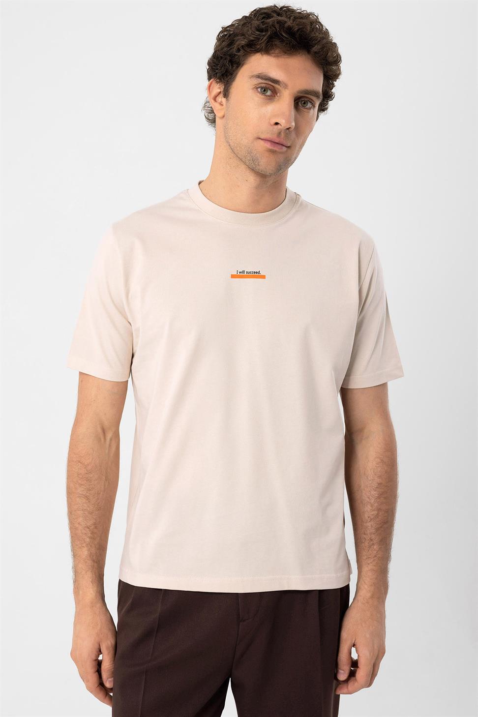 نص مفصل الرجال تي شيرت