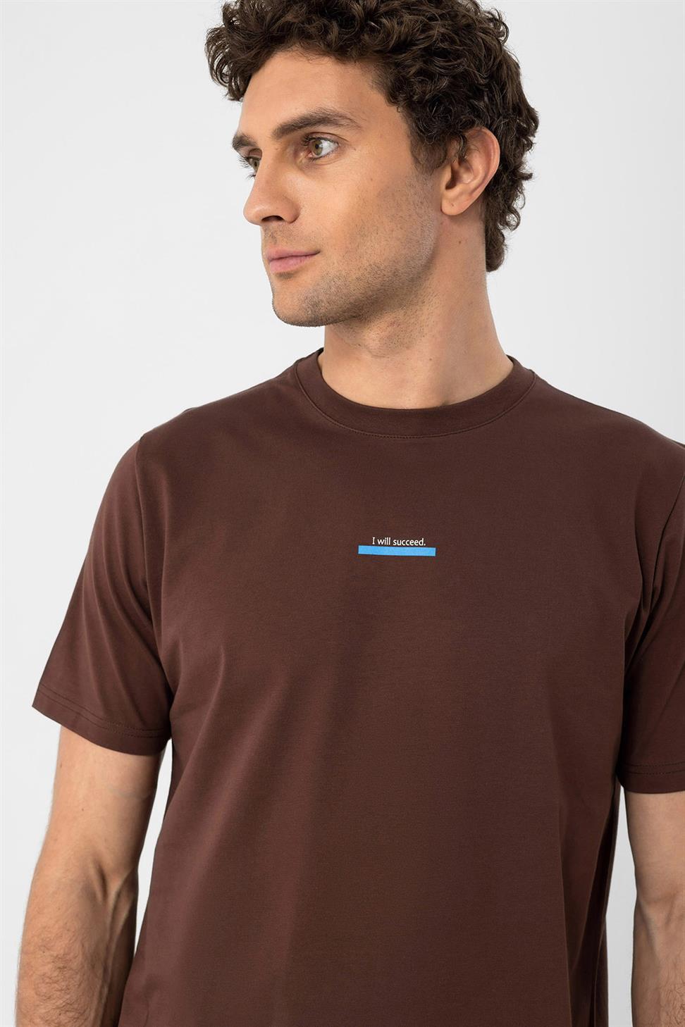 نص مفصل الرجال تي شيرت