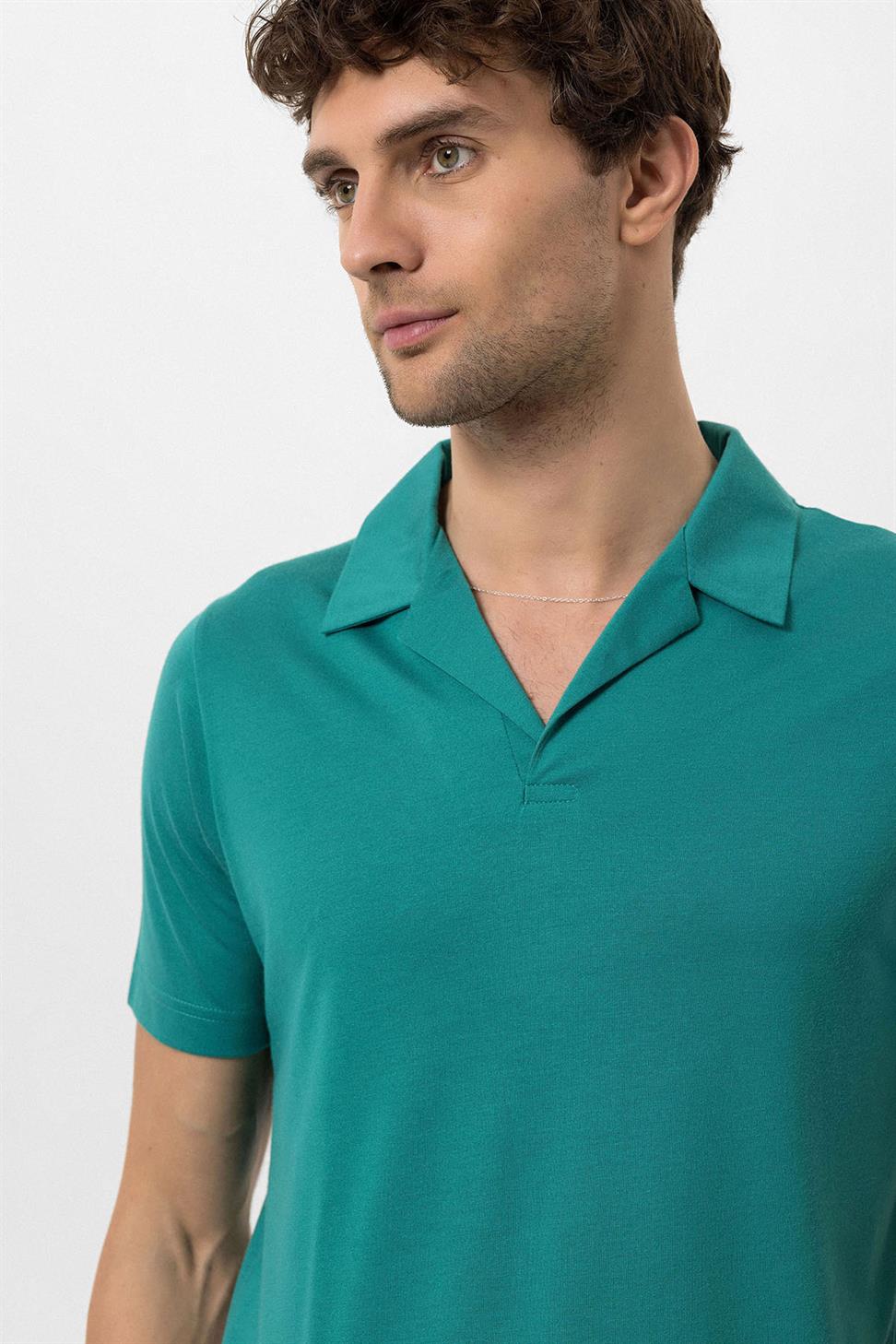 Antioch Yeşil Apaş Yaka Regular Fit Erkek T-Shirt