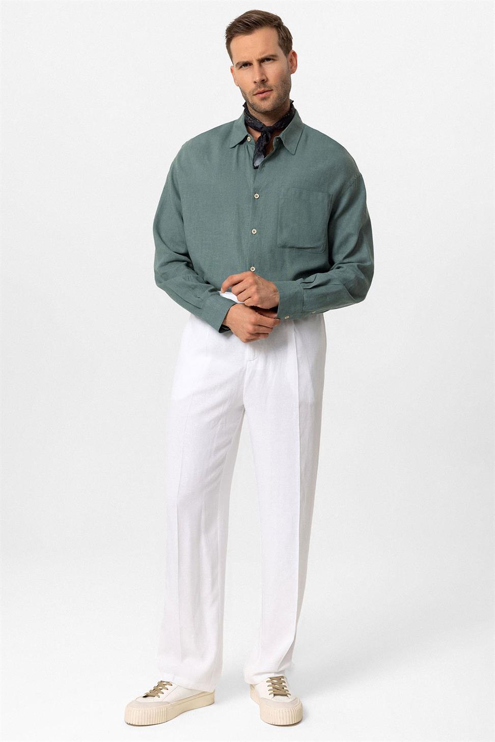 قميص رجالي بأكمام طويلة مكشوف الأكمام