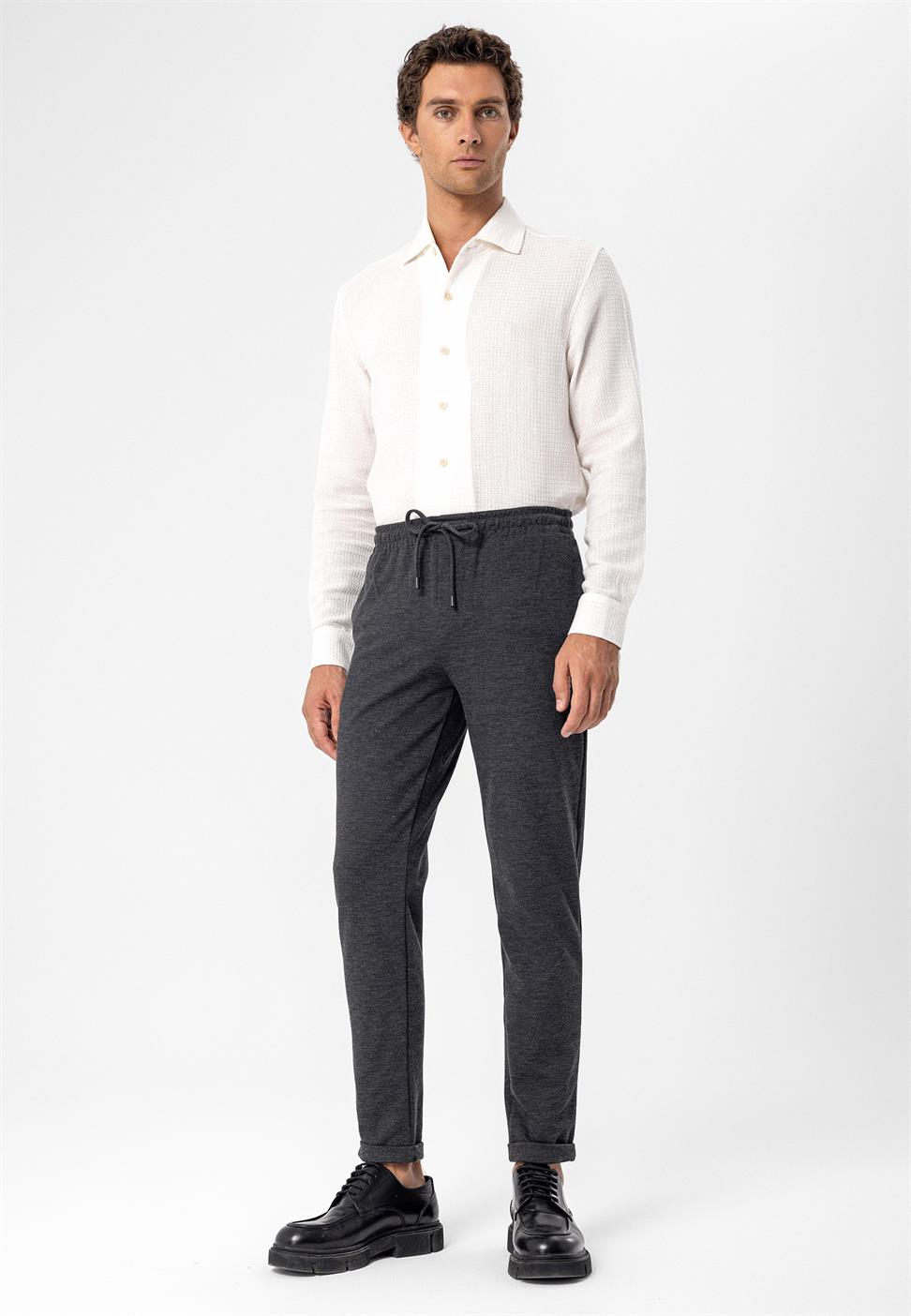 بنطلون رجالي برباط عالي الخصر