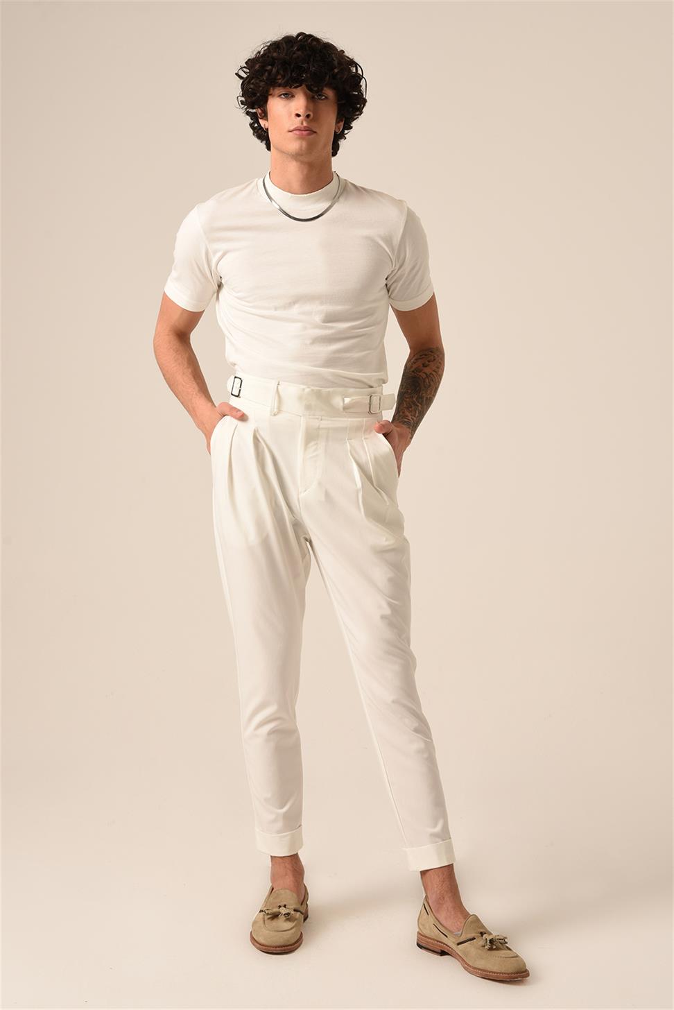 Antioch Beyaz Yüksek Bel (Boyfriend) Çift Toka Kemerli Pileli Kumaş Pantolon