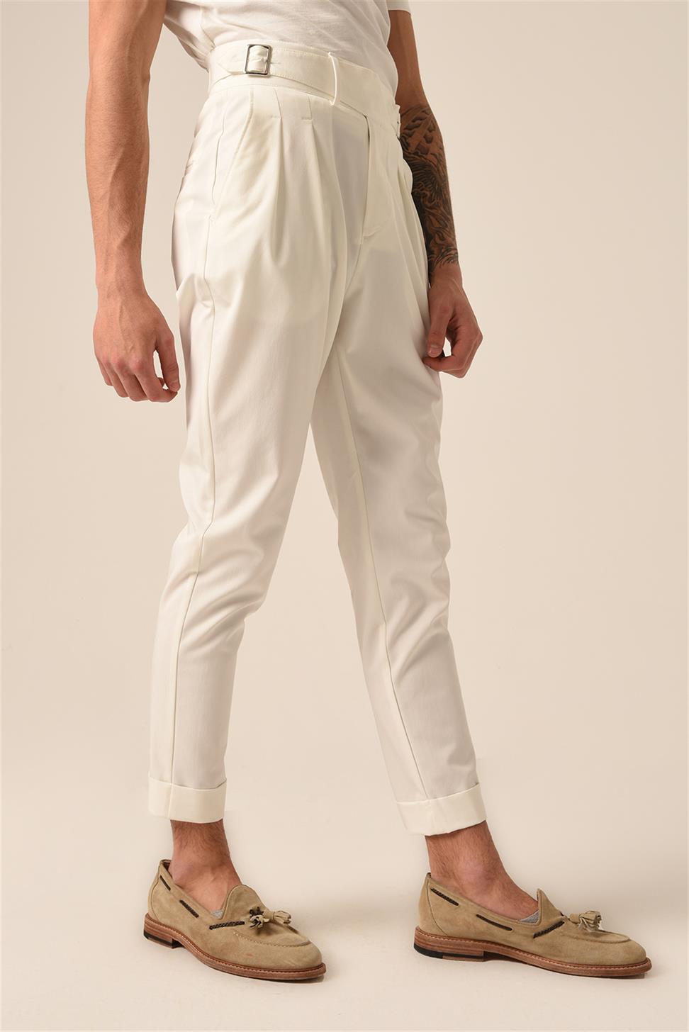 Antioch Beyaz Yüksek Bel (Boyfriend) Çift Toka Kemerli Pileli Kumaş Pantolon