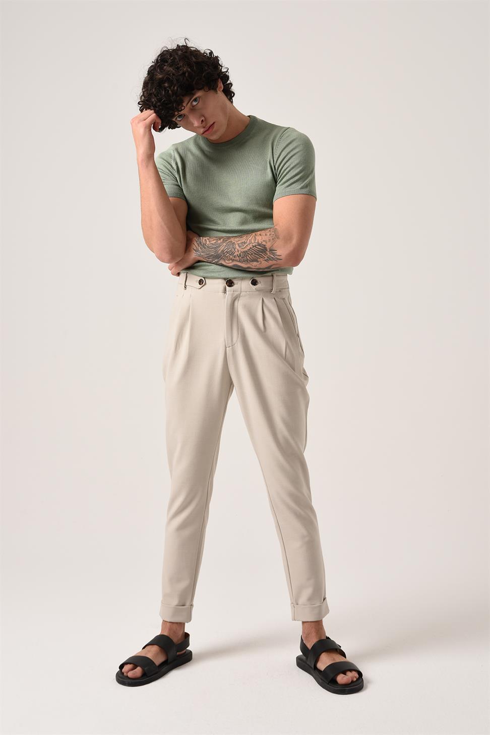 بنطلون قماش عالي الخصر (صديقها) مطوي