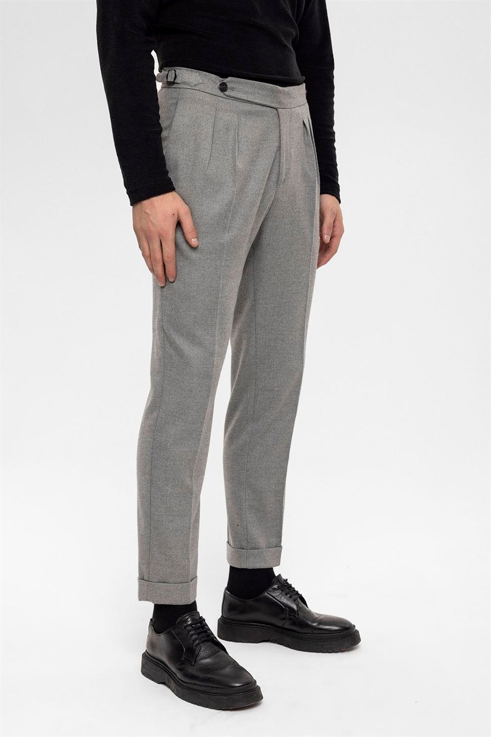 بنطلون رجالي عالي الخصر مطوي مزدوج