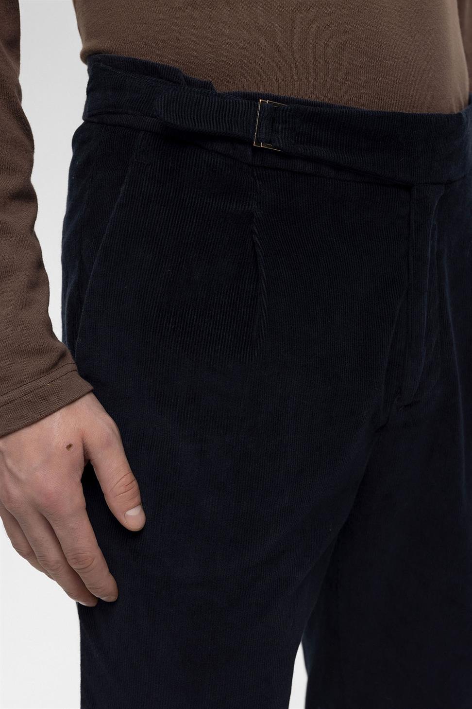 بنطلون رجالي مخملي عالي الخصر مزدوج الساق