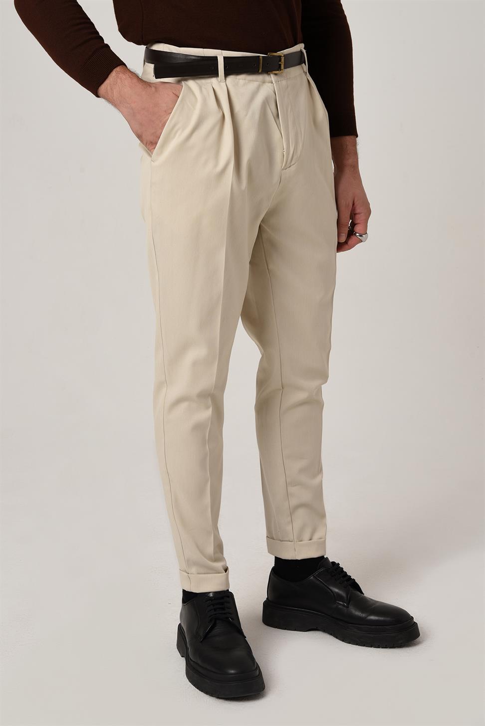 بنطلون عالي الخصر بحزام