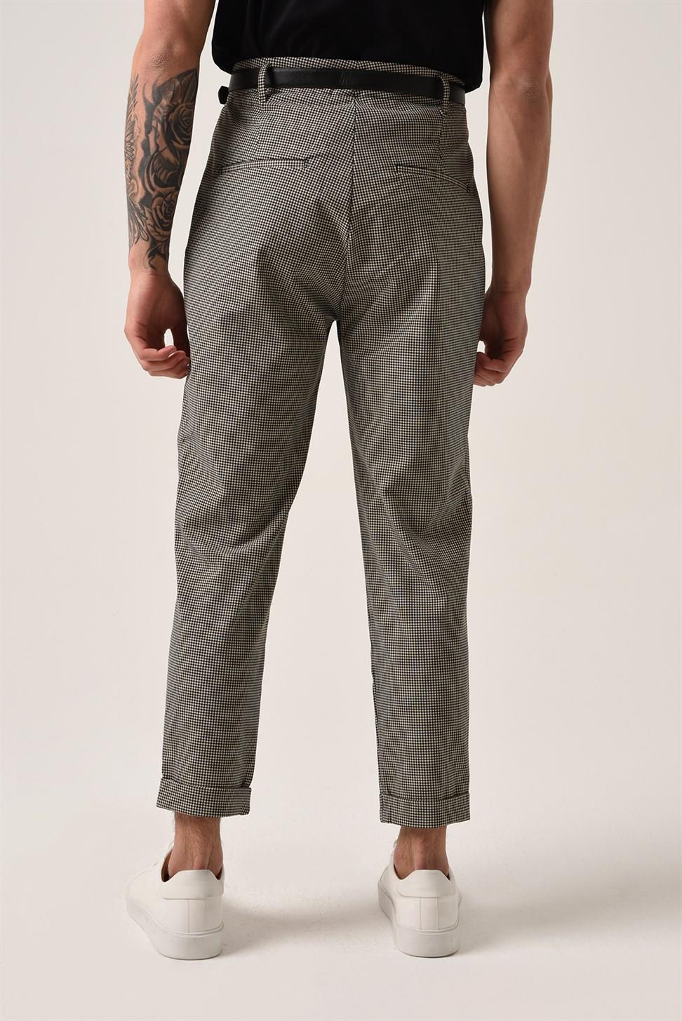 بنطلون عالي الخصر بحزام