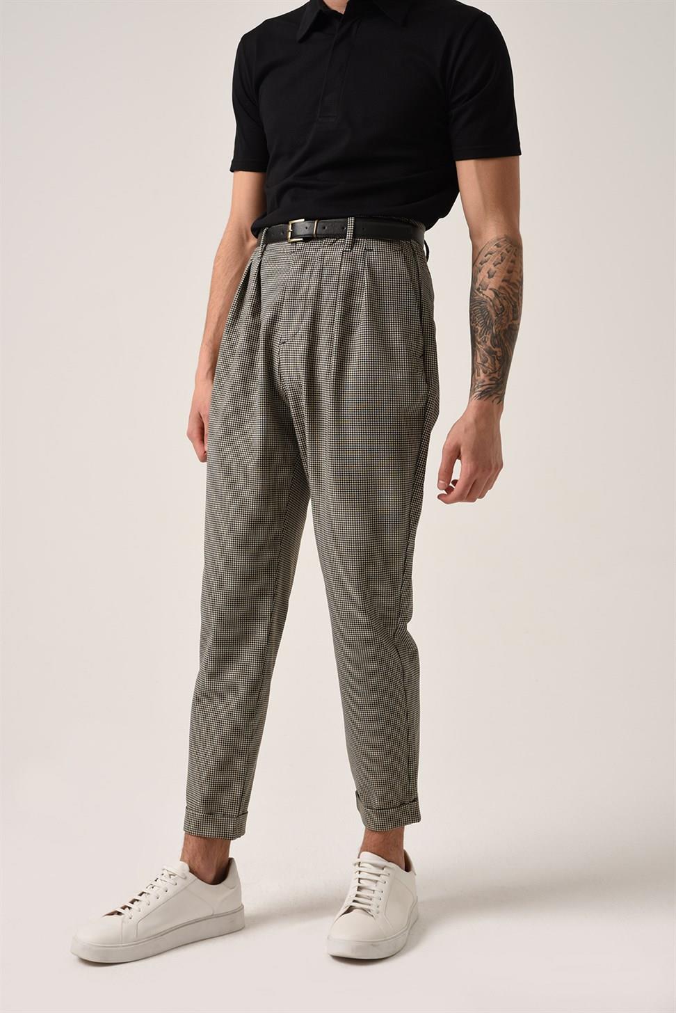 بنطلون عالي الخصر بحزام