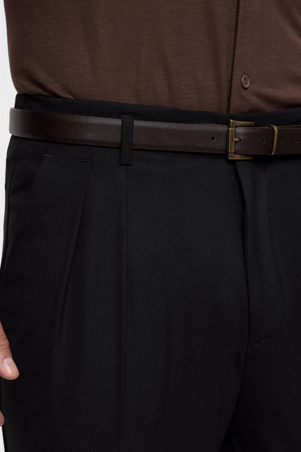 بنطلون عالي الخصر بحزام