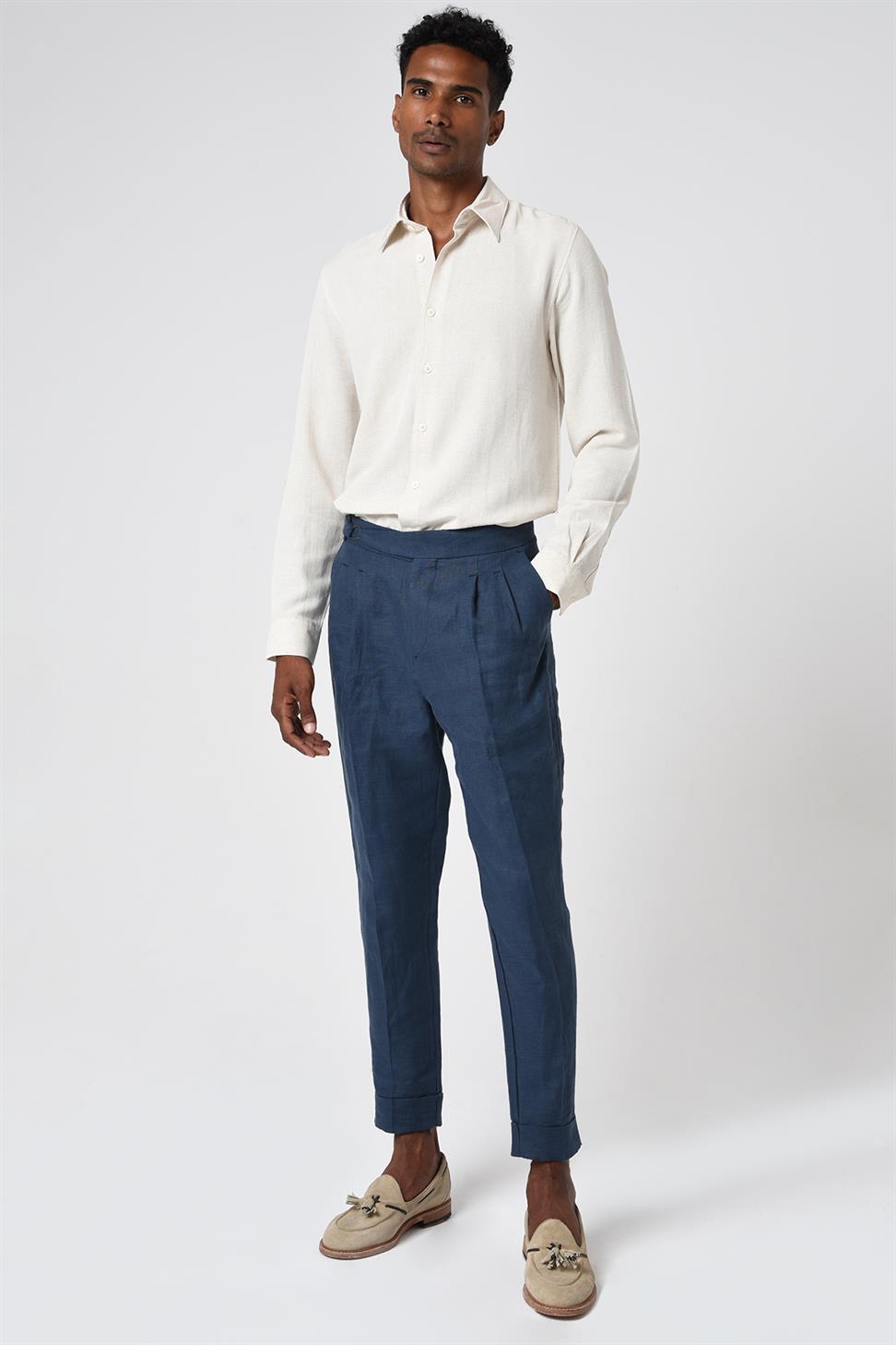 بنطلون رجالي عالي الخصر من مزيج الكتان مطوي