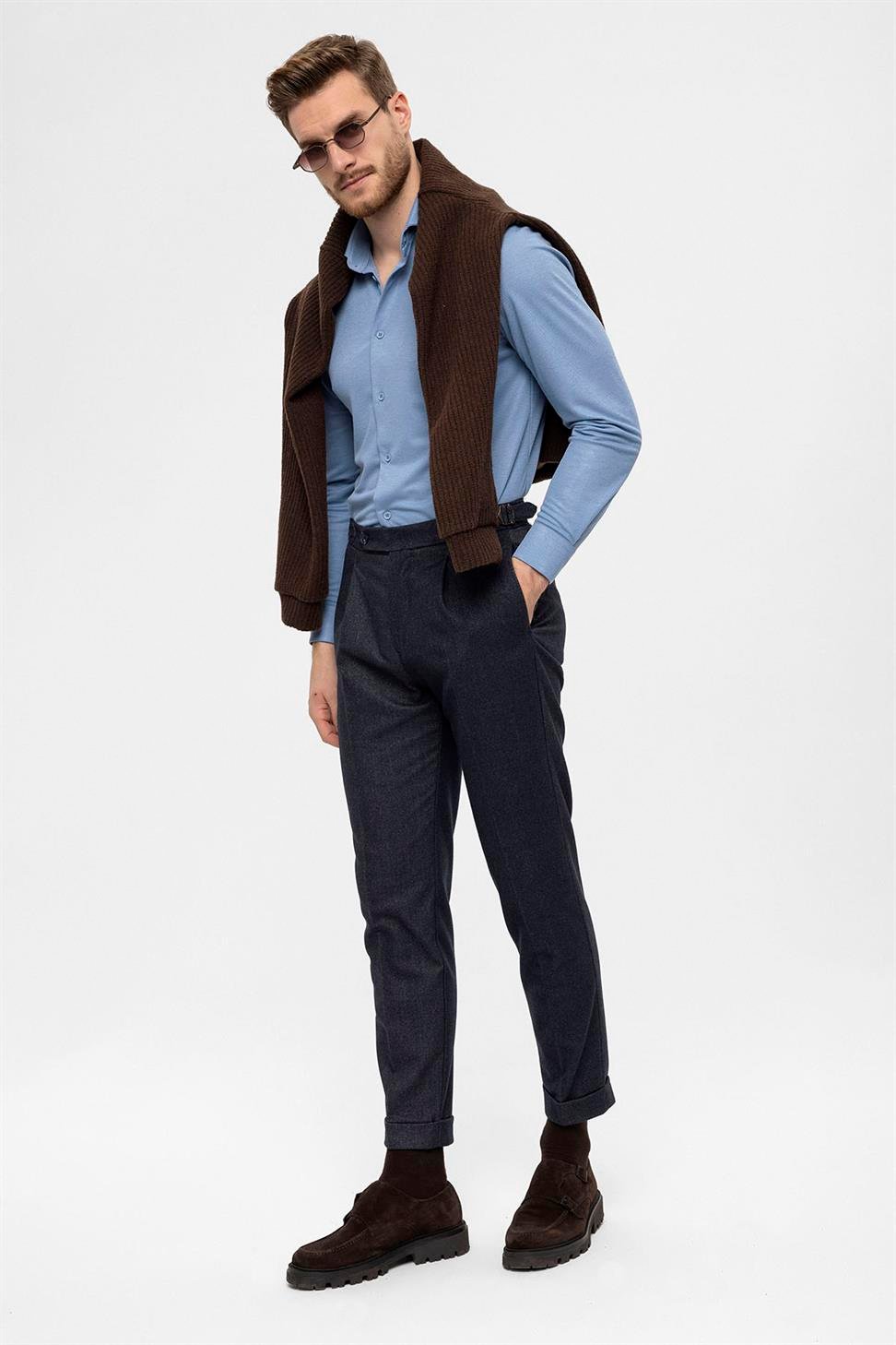 بنطلون رجالي عالي الخصر مطوي