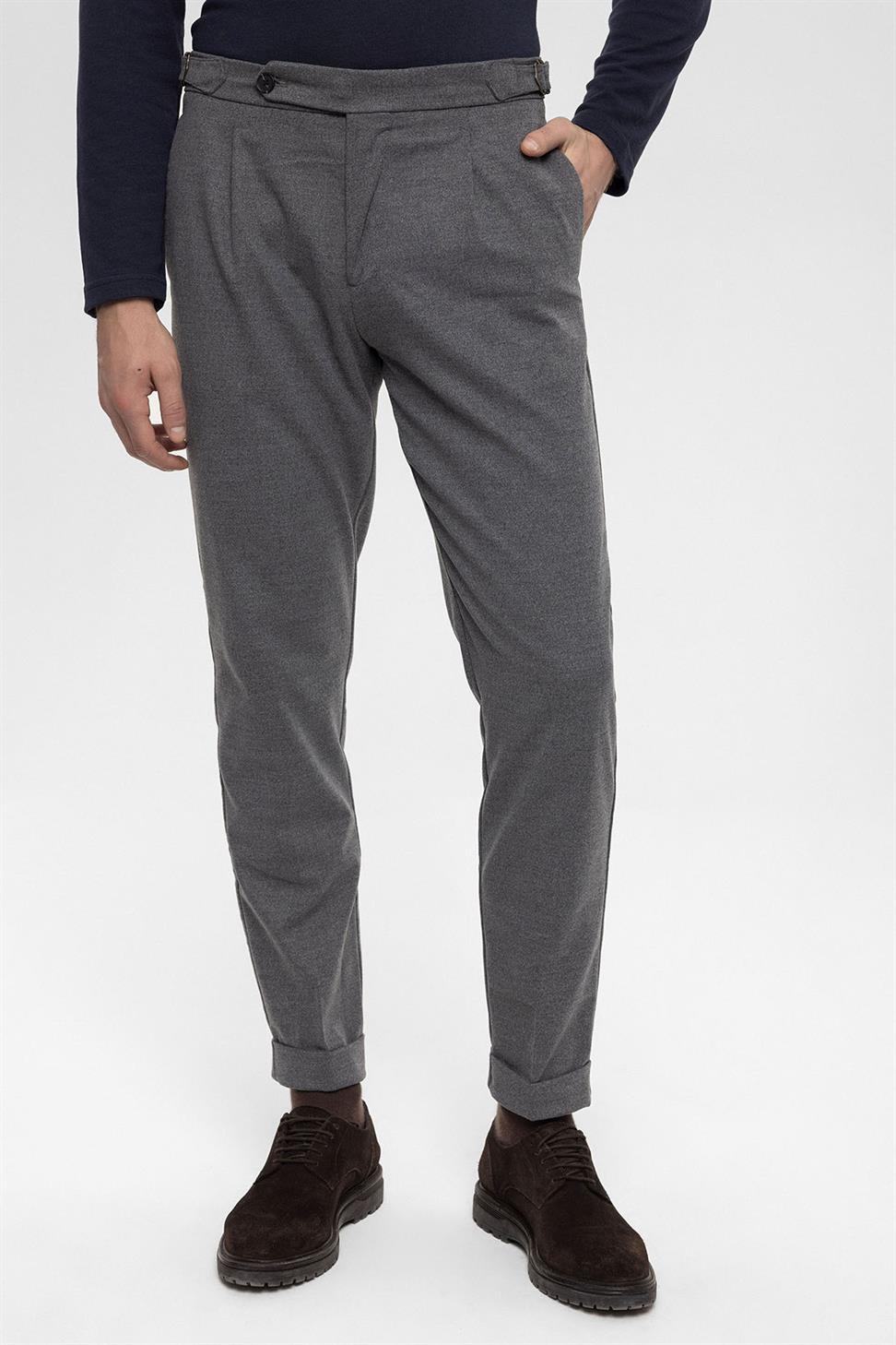 بنطلون رجالي عالي الخصر مطوي