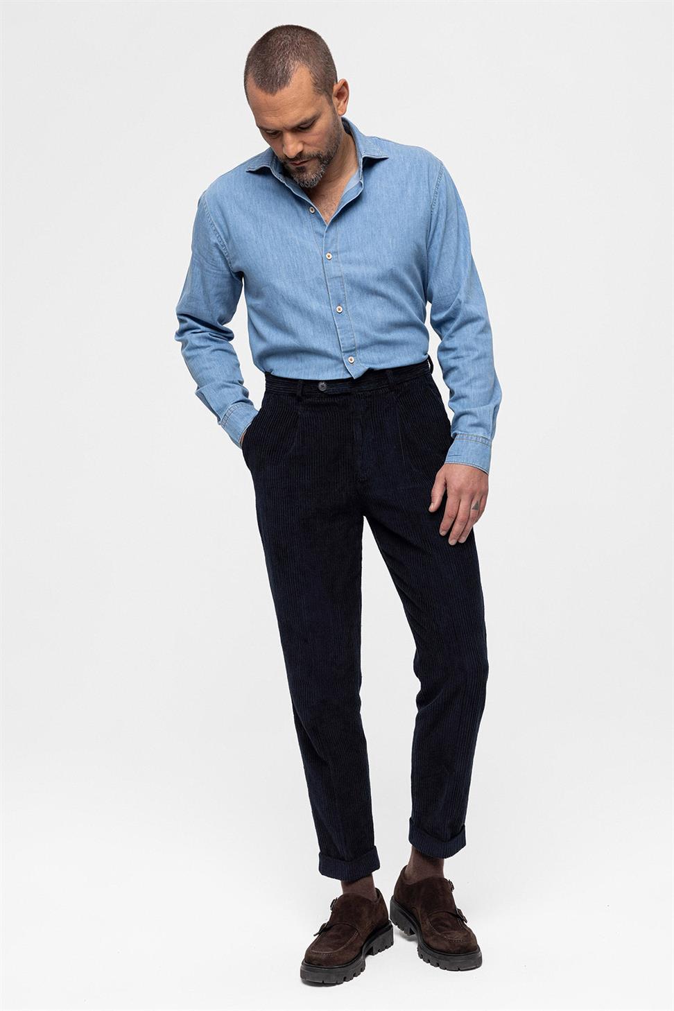 بنطلون مخملي عالي الخصر مطوي للرجال