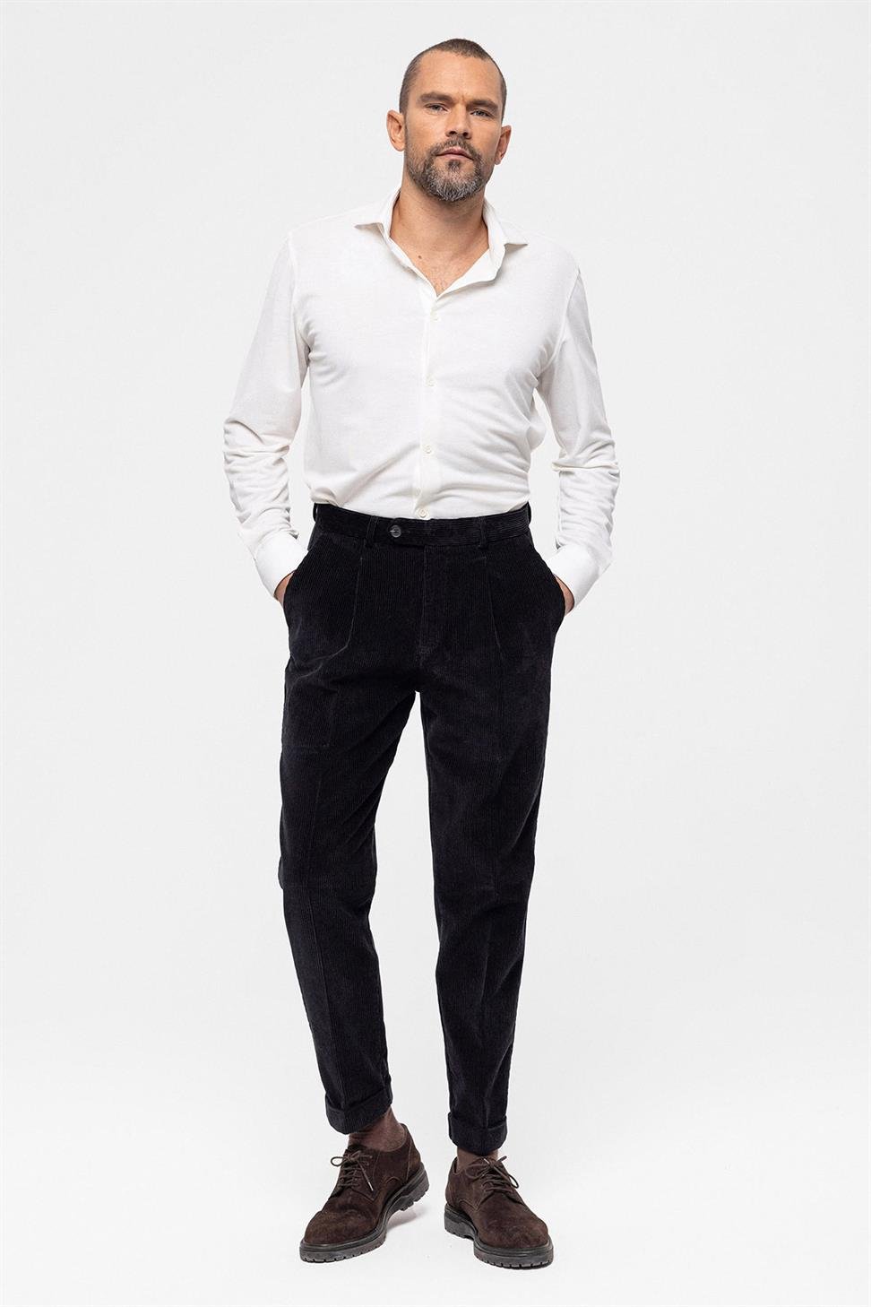 بنطلون مخملي عالي الخصر مطوي للرجال