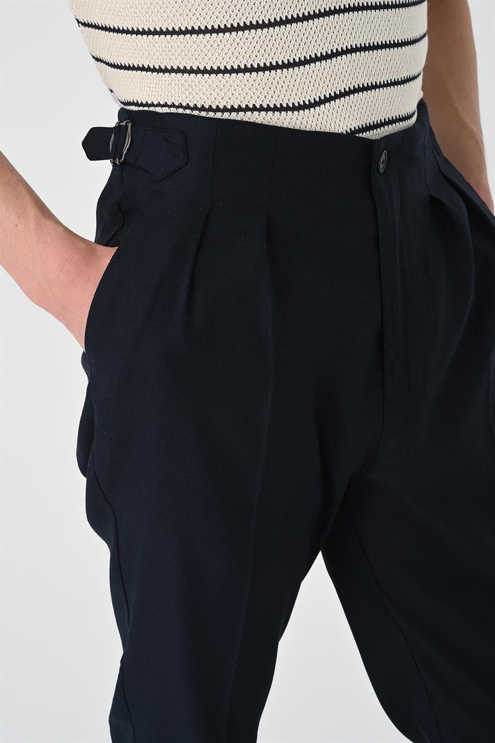 بنطلون كتان عالي الخصر مطوي للرجال