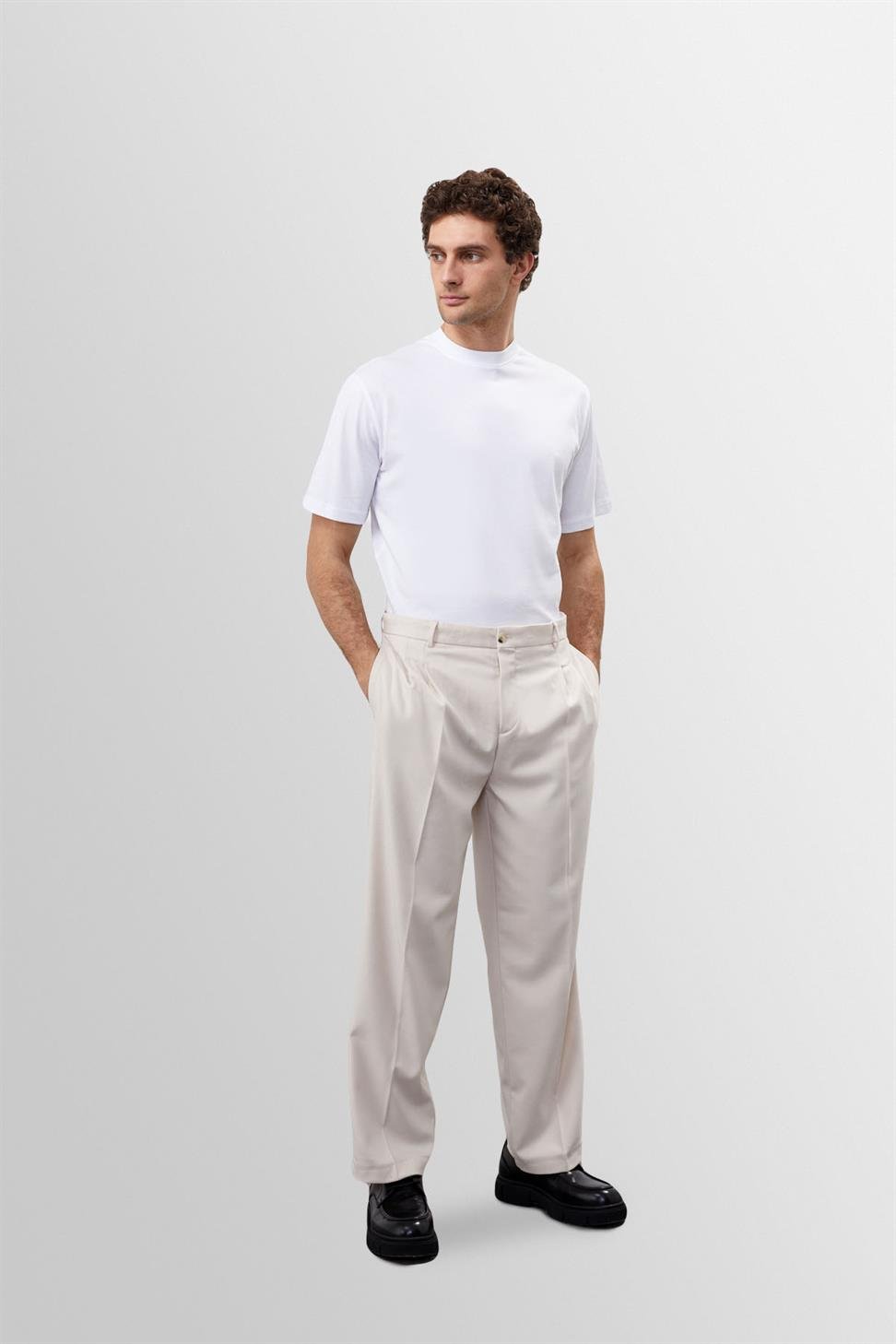 Antioch Açık Bej Yüksek Bel Pileli Rahat Kalıp Erkek Pantolon