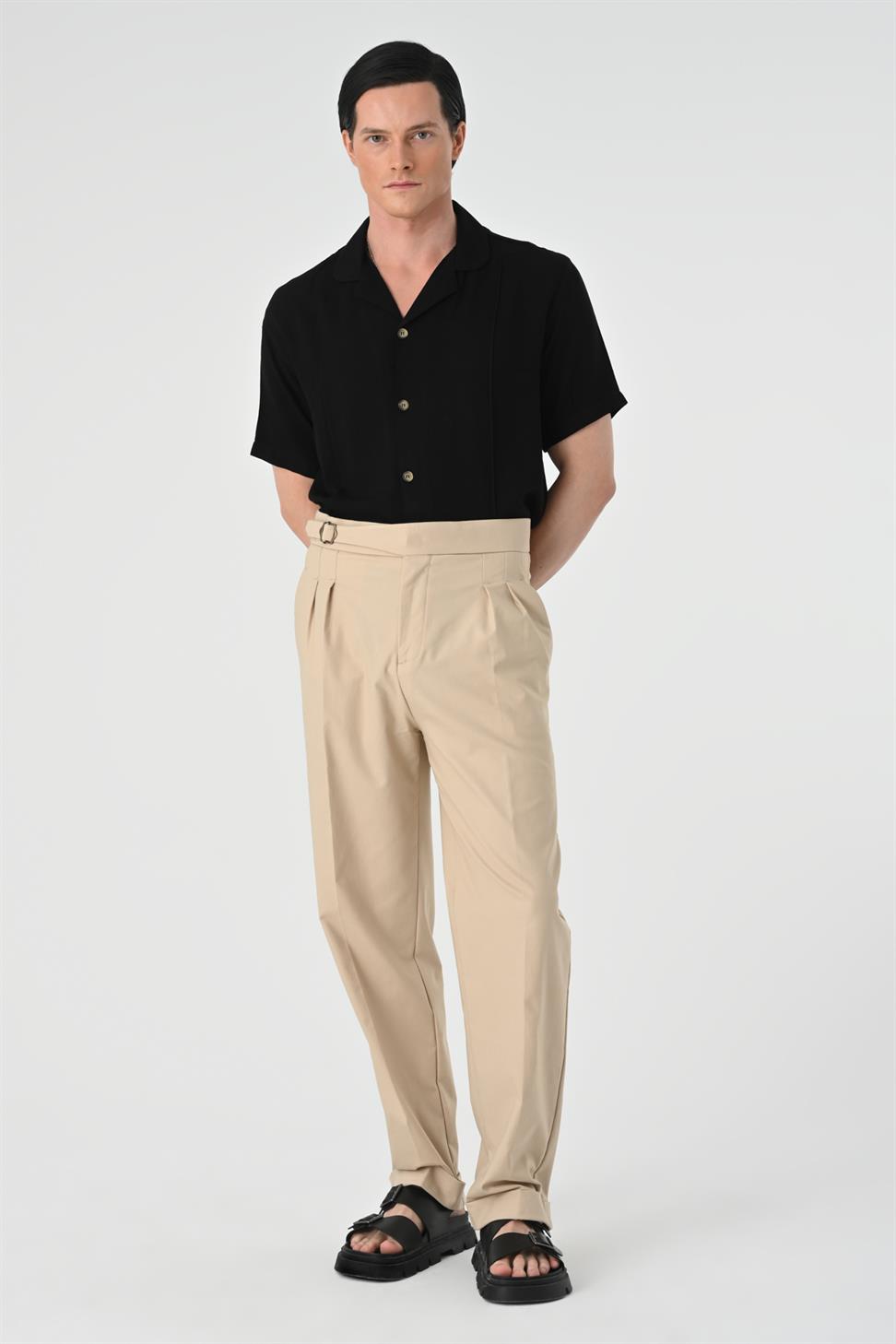 ارتفاع الخصر مشبك التفاصيل مطوي بنطلون للرجال