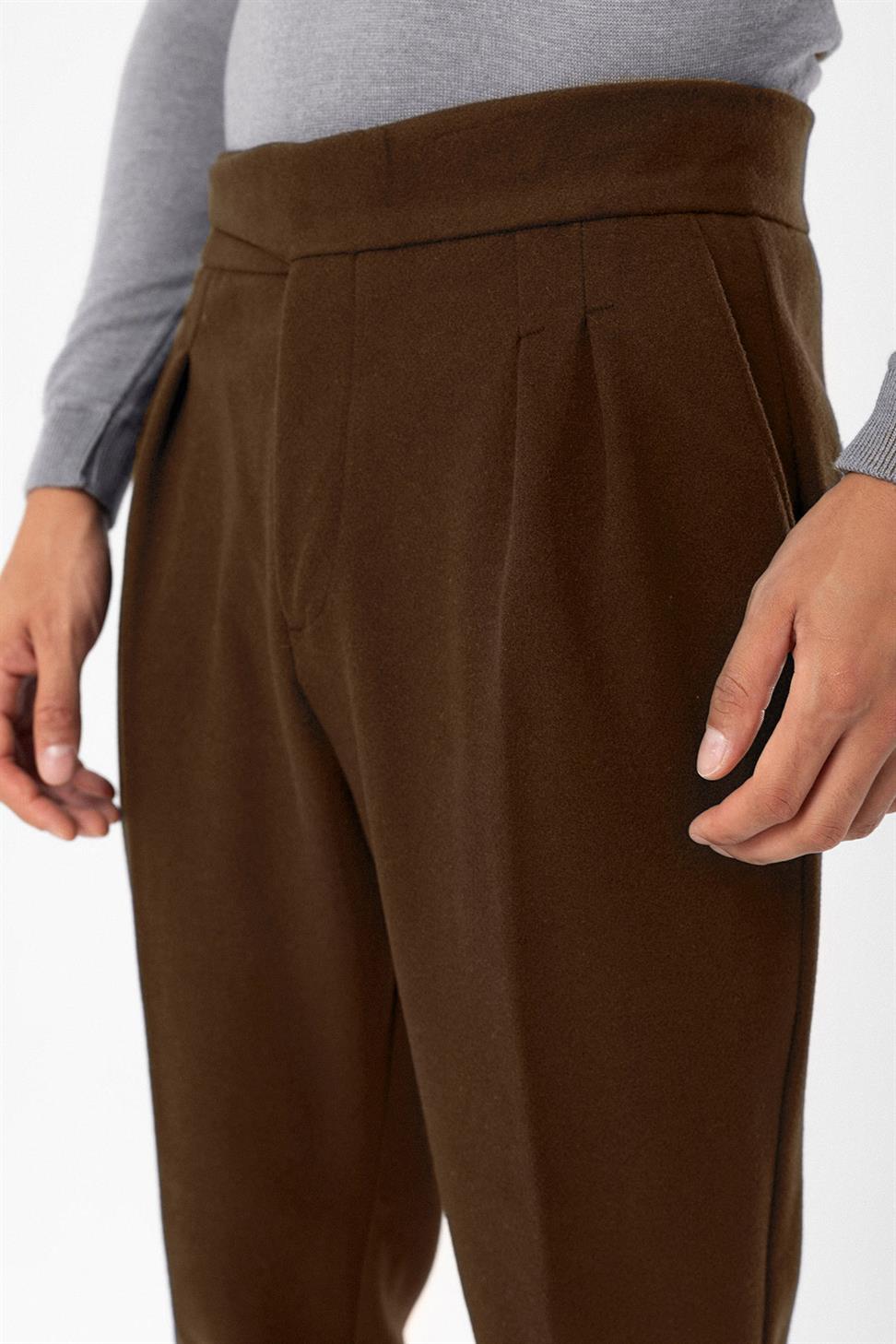 ارتفاع الخصر مشبك الحزام السراويل الكاش مطوي