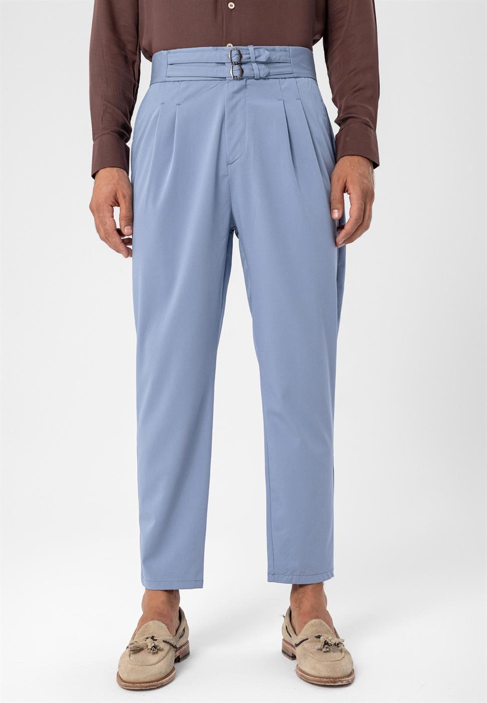 بنطلون قماش مطوي بحزام بإبزيم عالي الخصر