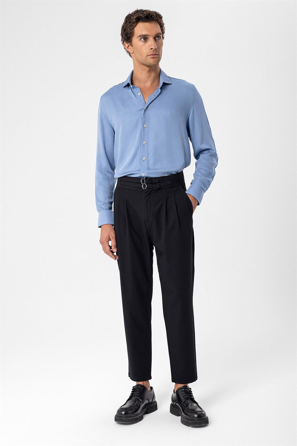 بنطلون قماش مطوي بحزام بإبزيم عالي الخصر