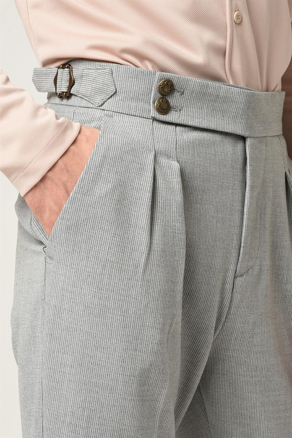 بنطلون قماش مطوي بإبزيم جانبي عالي الخصر