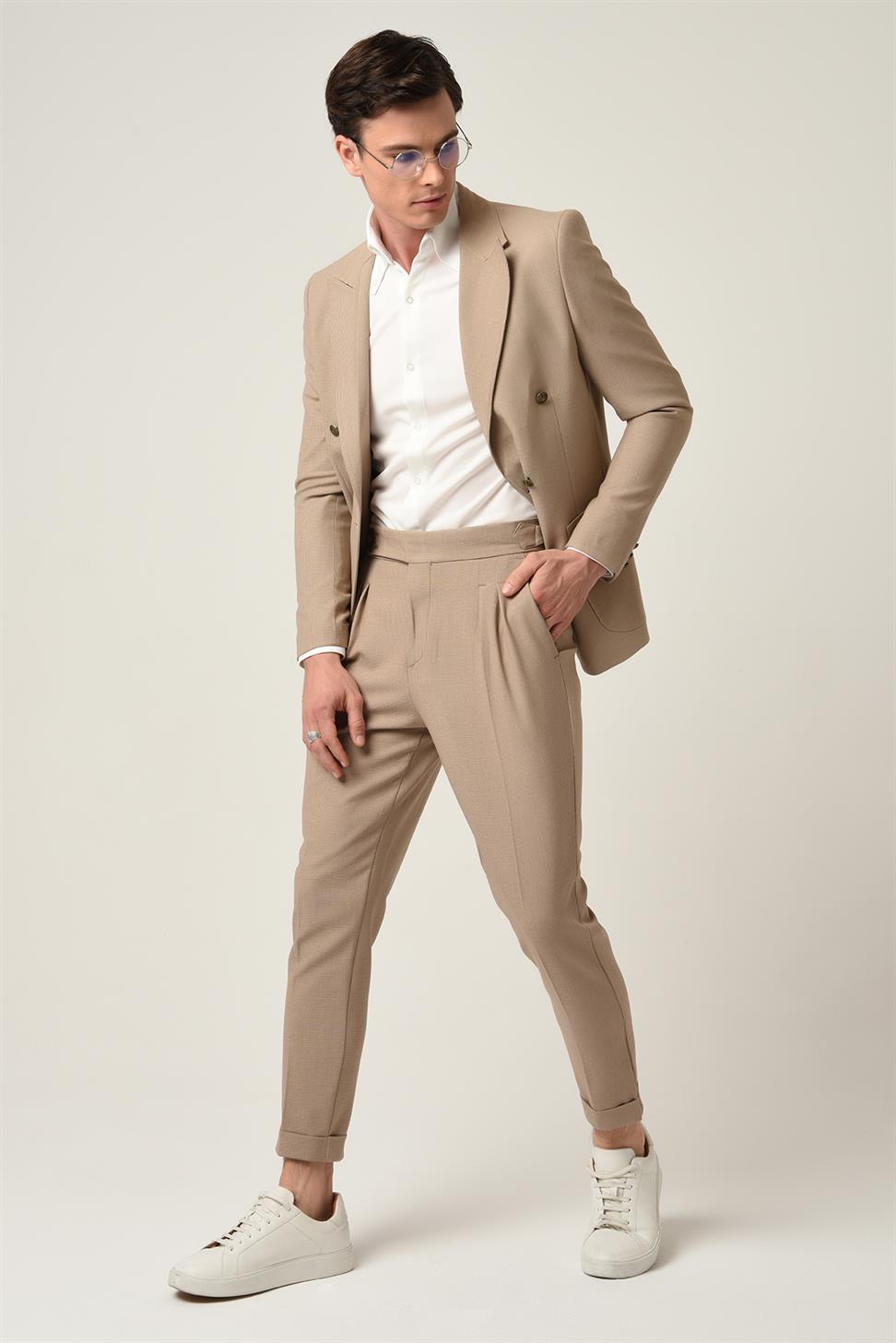 بنطلون قماش مطوي بإبزيم جانبي عالي الخصر