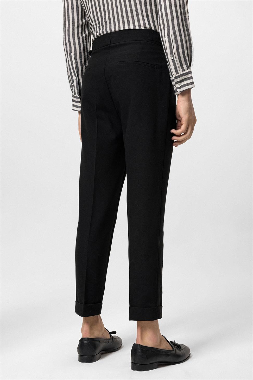 بنطلون قماش مطوي بإبزيم جانبي عالي الخصر