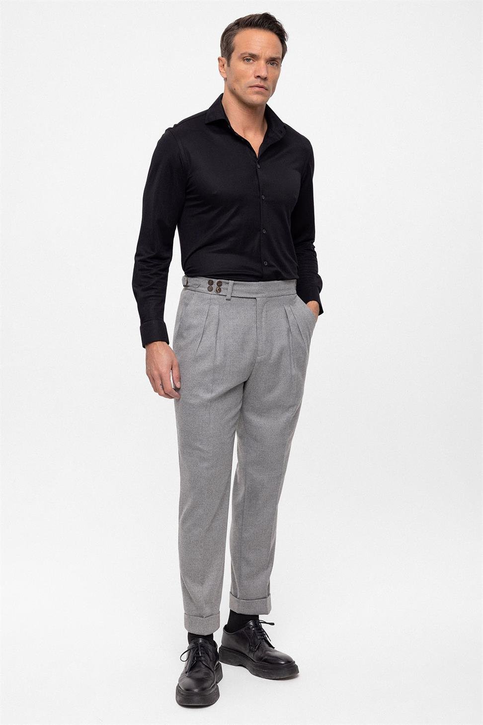 نظرة الصوف عالية الخصر مطوي السراويل الرجالية