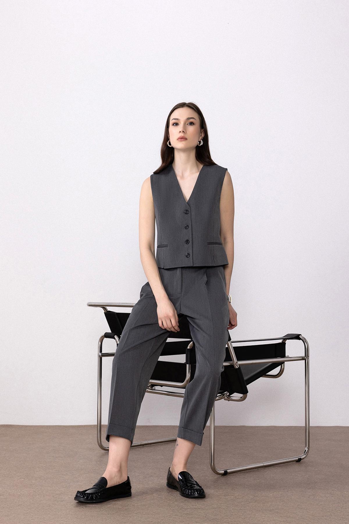 Antioch Antrasit Yırtmaçlı Kadın Yelek