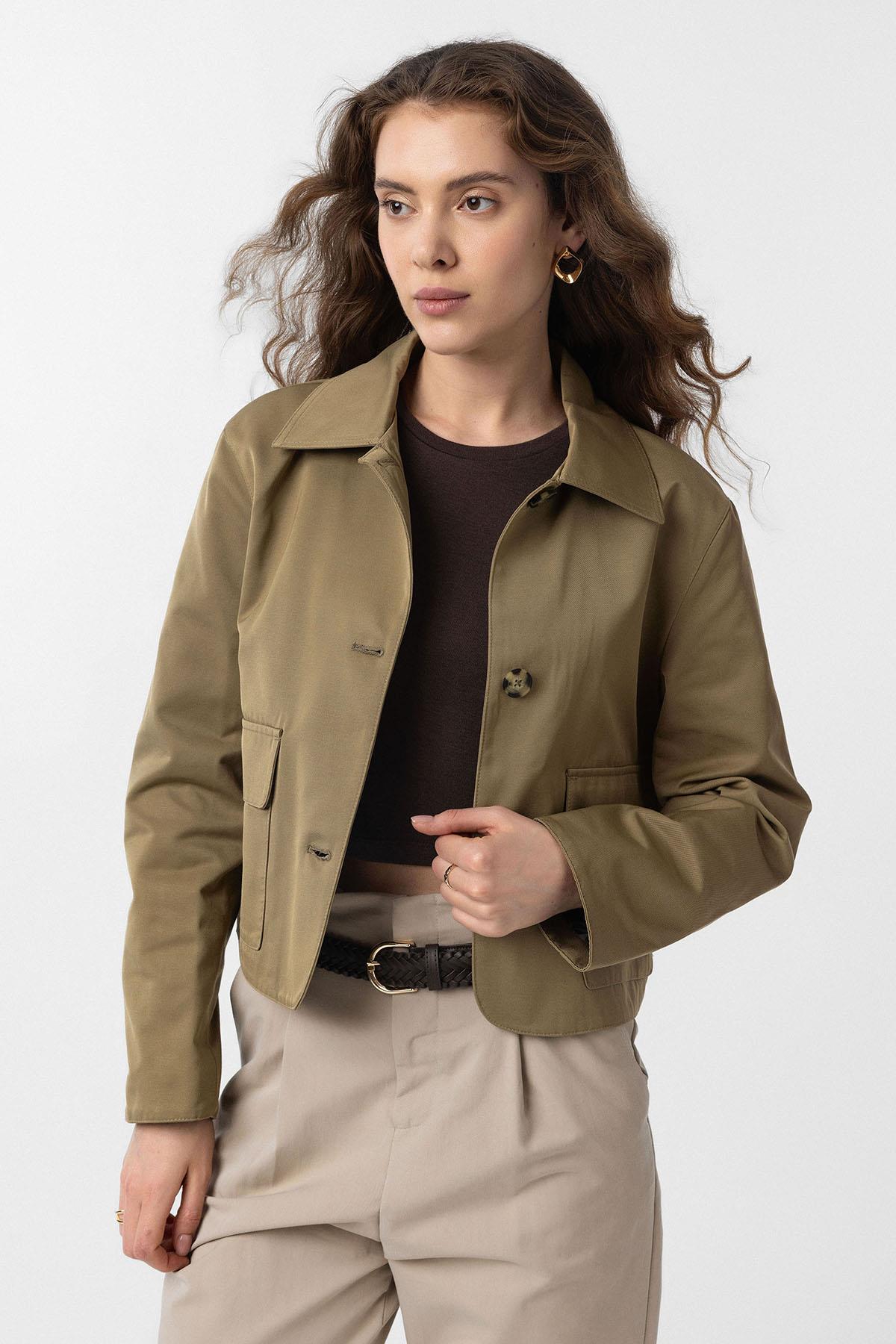 Antioch Haki Kadın Mevsimlik İnce Kısa Ceket