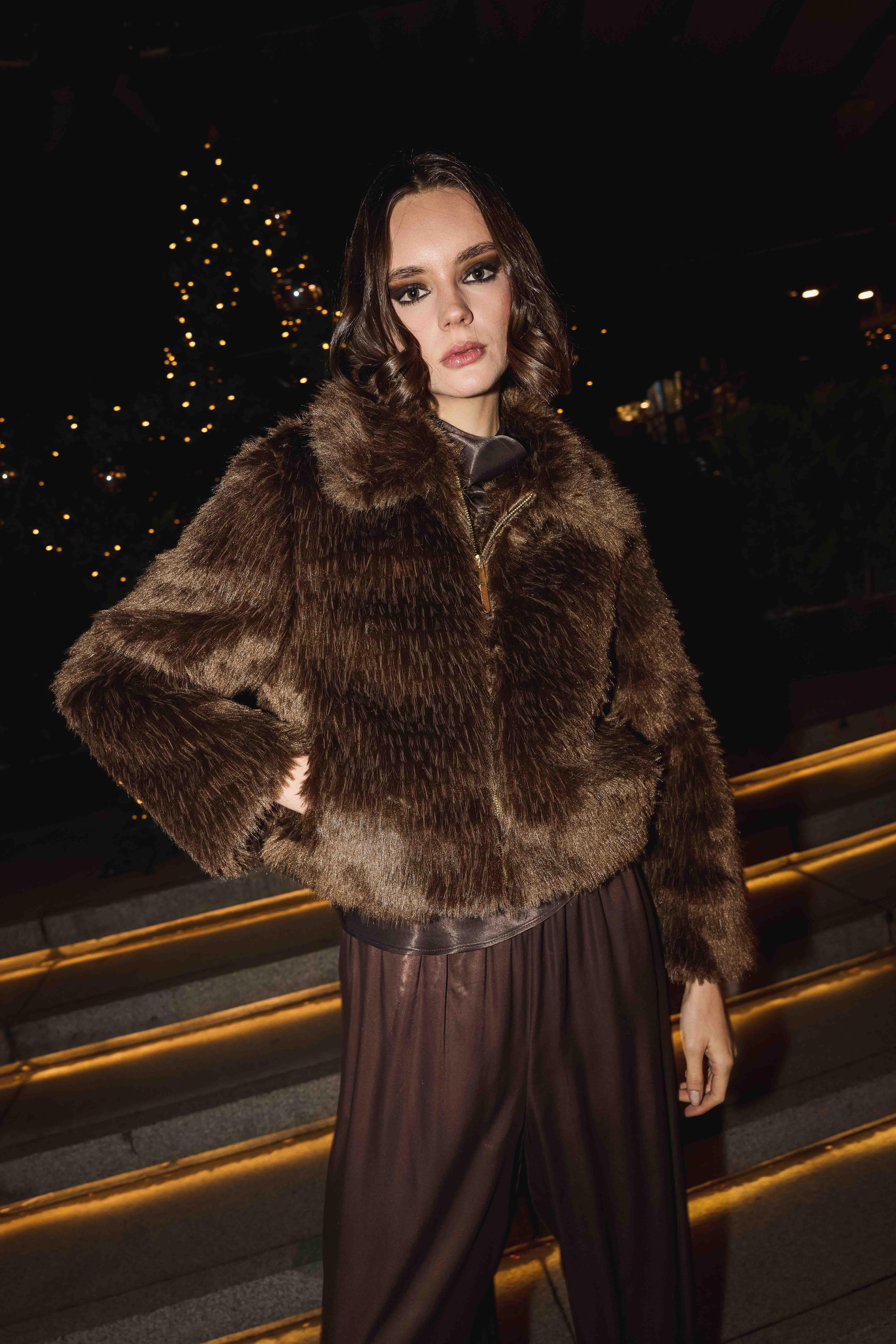 Antioch Kahve Peluş Görünümlü Mont