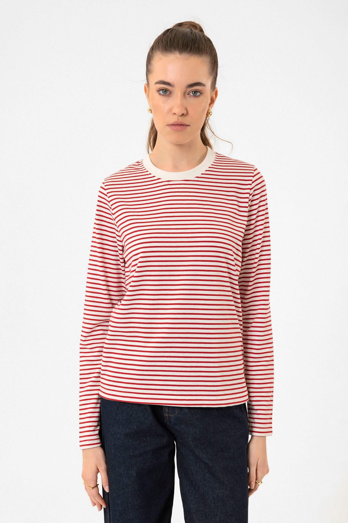 Antioch Kırmızı Kadın Çizgili Mevsimlik Kazak